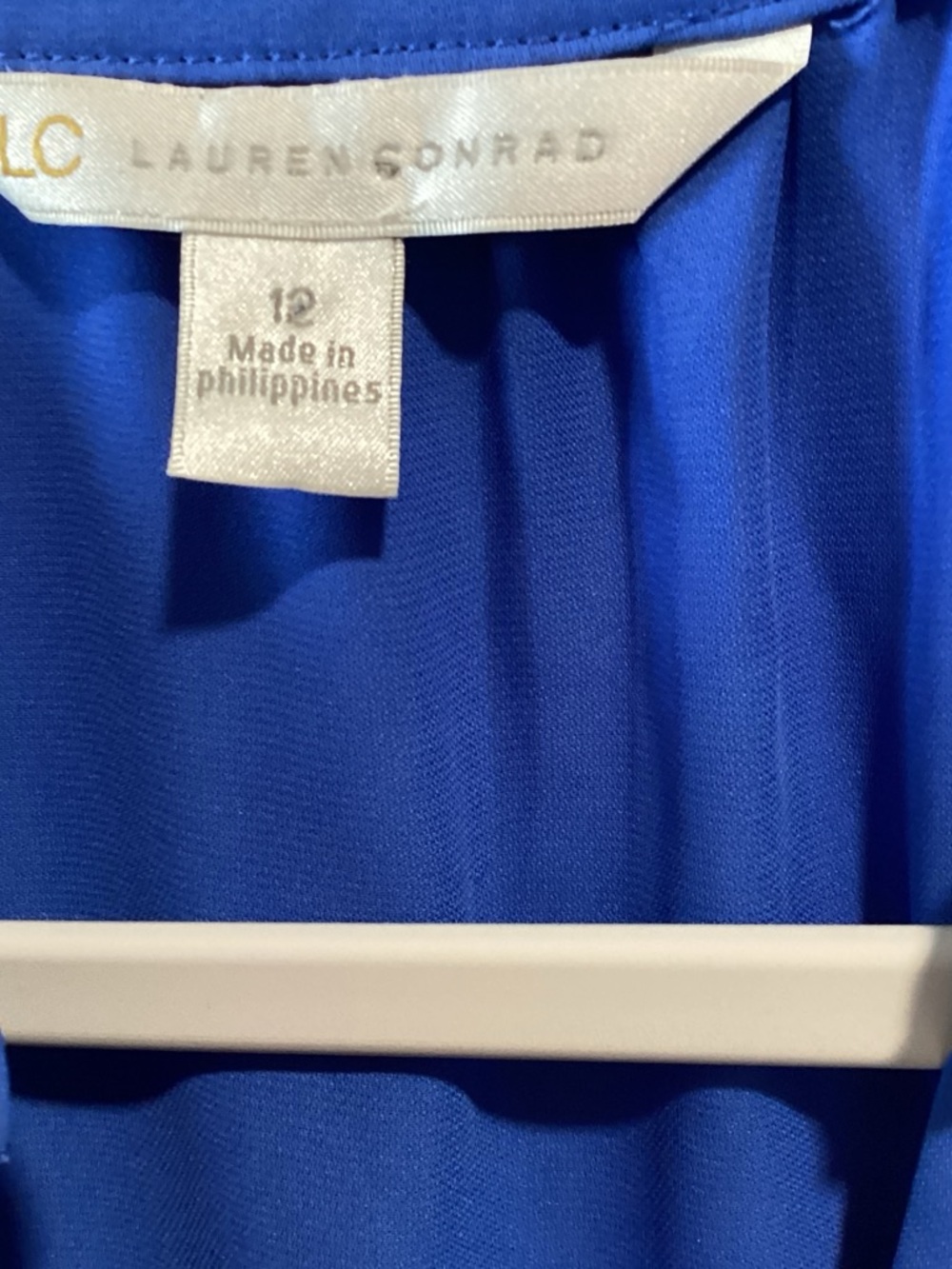 Sleeveless Drawstring Waist Shell Top - Blue - Picture 2 of 3